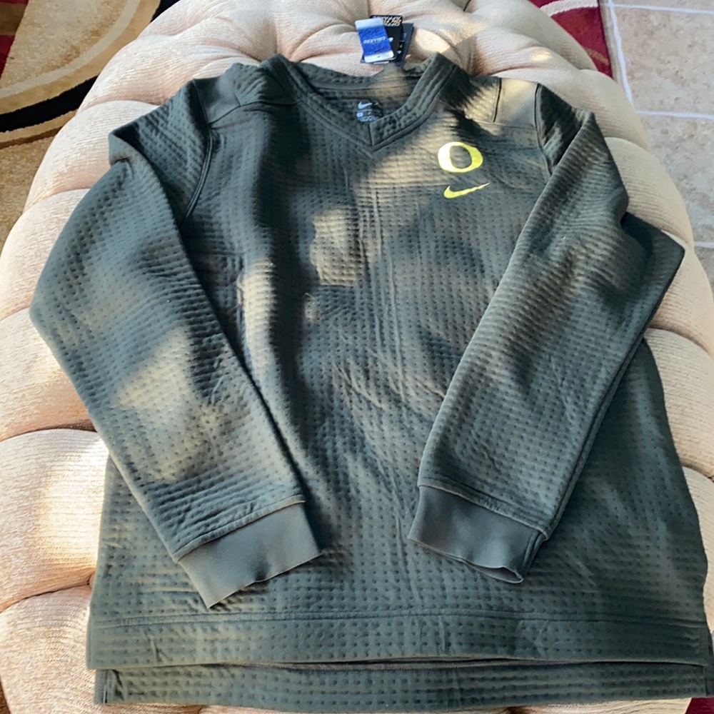 Nike men’s football jersey